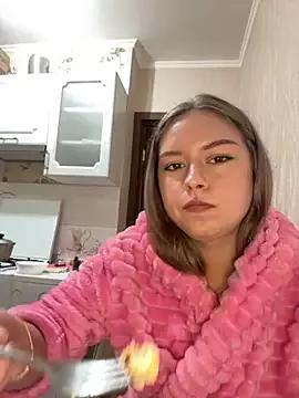 Tomyris_yuki from StripChat is Group