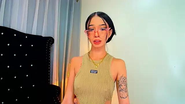 Naked Room UrMassiveCockSabrinaOnTop 