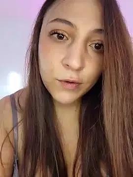 VickyHoult from StripChat is Freechat