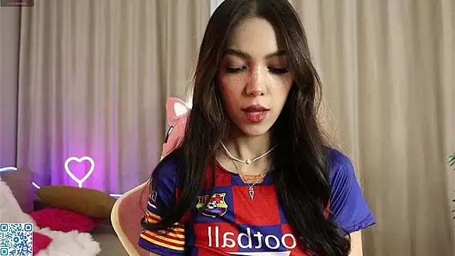 Weeedli from StripChat