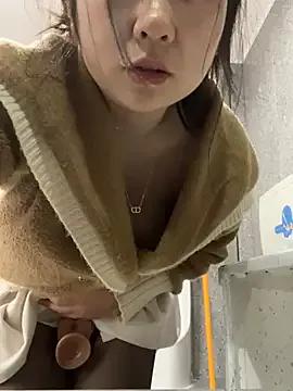Xixi-Gala from StripChat is Freechat