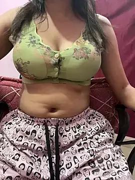 Your_lallela from StripChat is Freechat