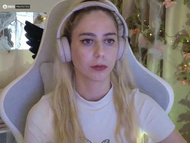 Offline -Light-Fury- on BongaCams