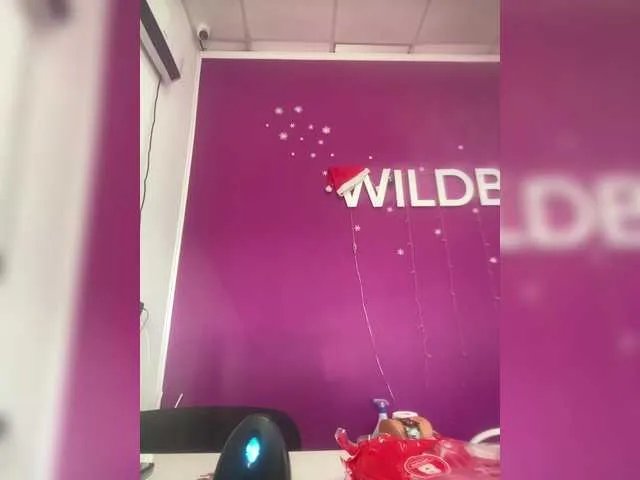 Offline 12Nimfa12 on BongaCams