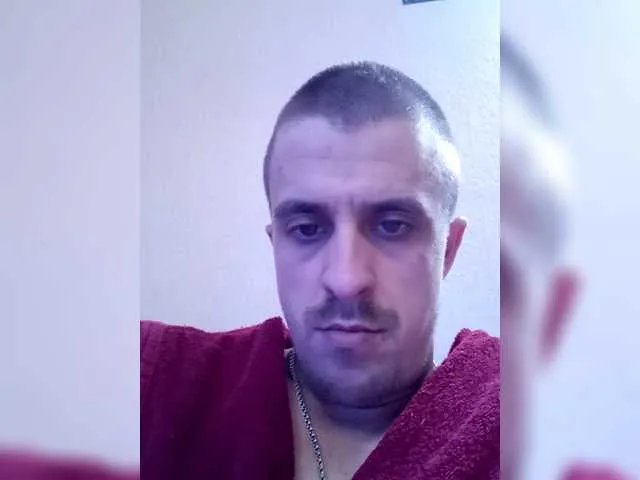 Offline AdidasCoin on BongaCams