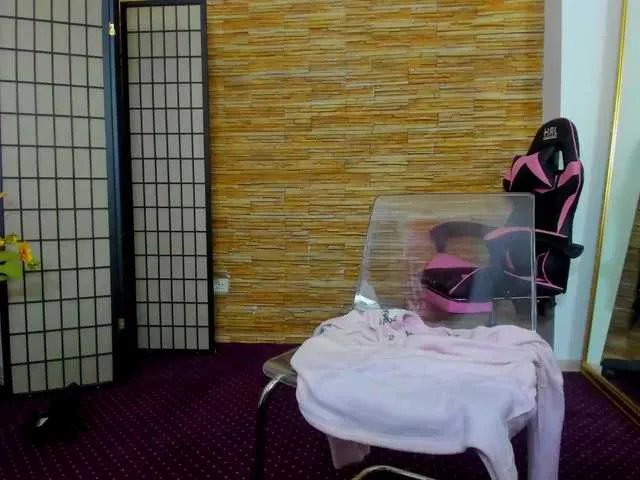 AishaRouhi on BongaCams