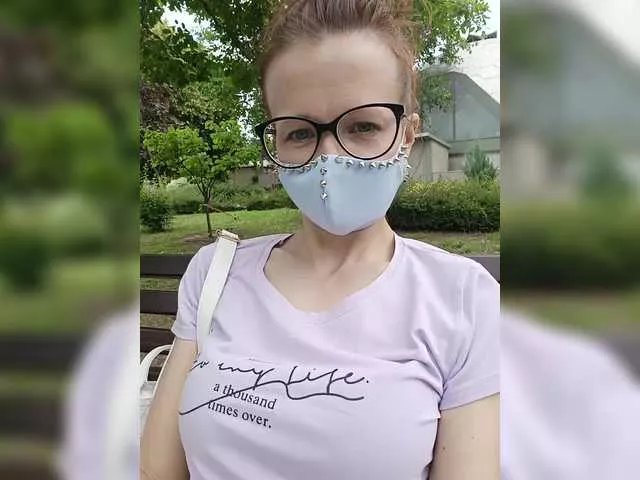 akaza-zx on BongaCams 