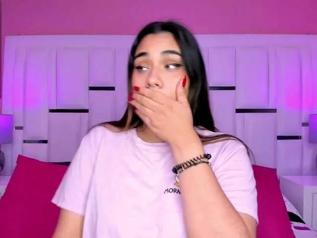 Freechat AlannaWest on BongaCams