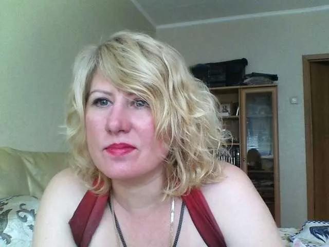 Freechat alenka74 on BongaCams
