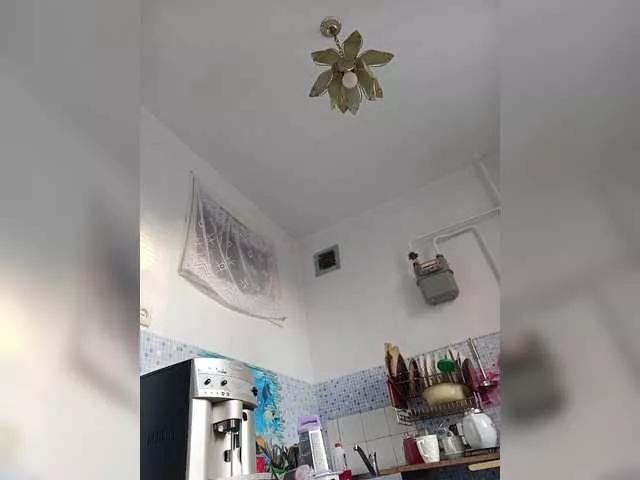 Freechat Alenushka888 on BongaCams