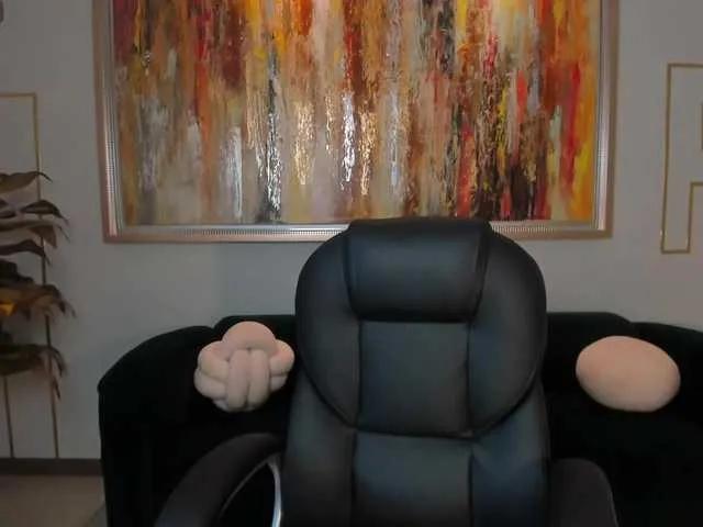 AlinaKravitz on BongaCams