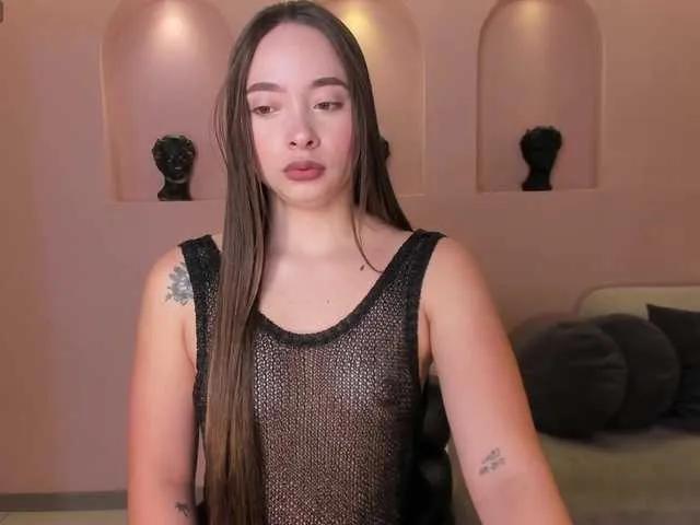 AlinaKravitz on BongaCams