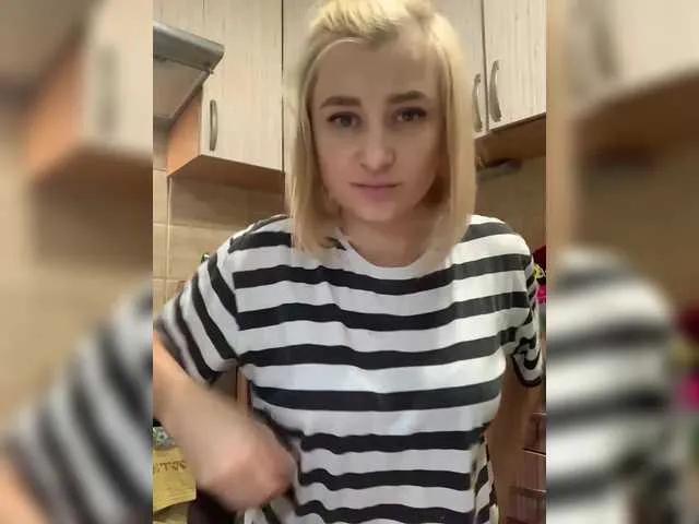 Freechat alya555 on BongaCams