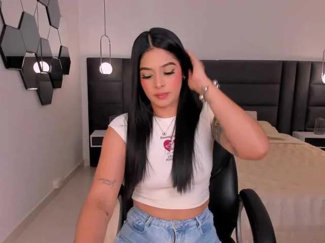 Freechat AlyssaDean on BongaCams