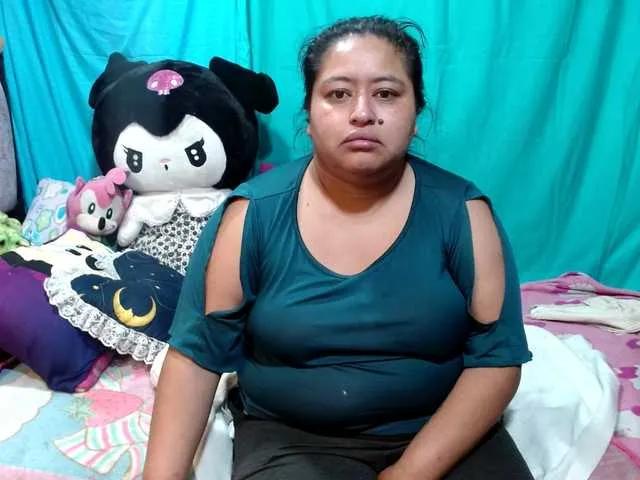 Freechat AMARAA17 on BongaCams