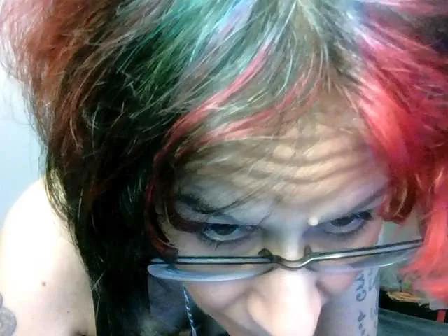 Offline Amateurmilf on BongaCams