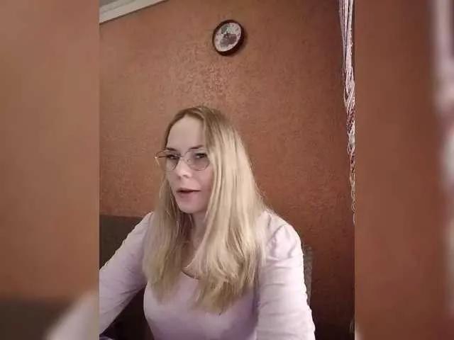 Offline Angelicac on BongaCams