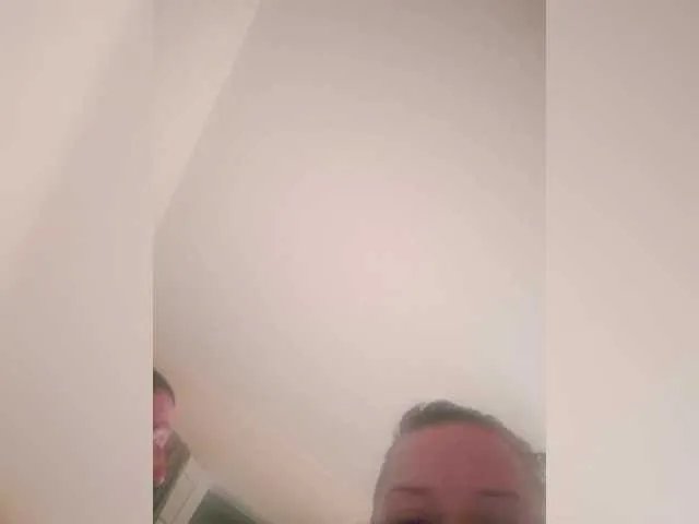 Offline ANNANaz1912 on BongaCams