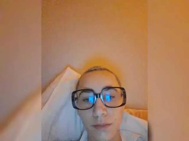 Offline AntoniaDilune on BongaCams