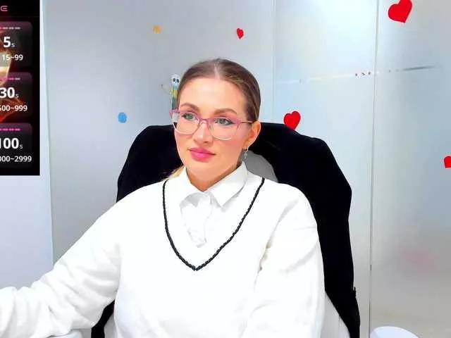 Freechat anyarosses on BongaCams