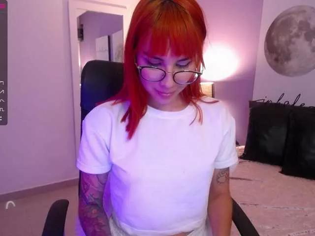 Offline ArannaMartine on BongaCams