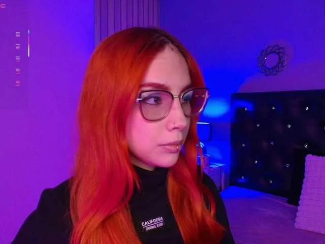 Offline ArannaMartine on BongaCams