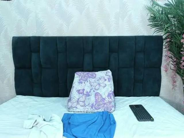 BongaCams ArianaDiosa is Freechat ArianaDiosa — My show is based on pleasing my user, basically I do anal, double penetration, ride, deep throat, oil show, milk show, among others