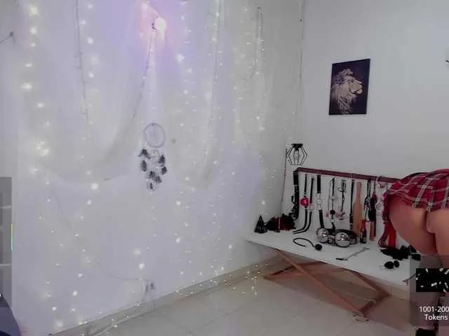 Offline ariannaconnor2 on BongaCams