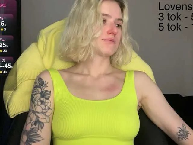 Asya-baby on BongaCams 