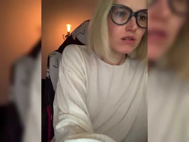 Asya-baby on BongaCams 