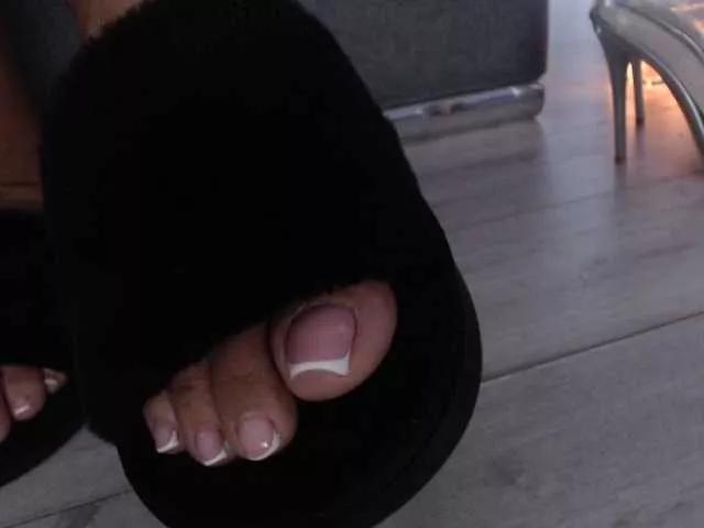 Offline Asyia on BongaCams