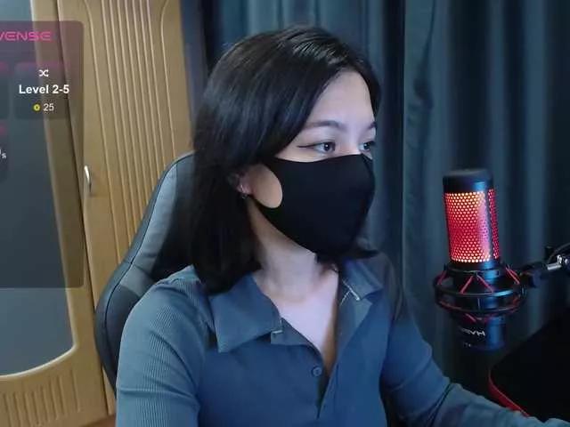 Offline Aya- on BongaCams