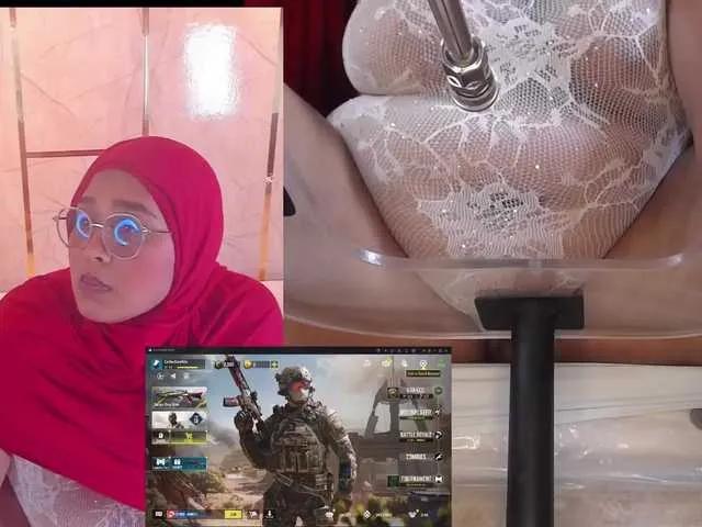 BongaCams BBWHijab is Freechat BBWHijab — The perverted, daring men who know what to do with an ass and large tits, I love axilas fetish, feet, smell mmm, I love to please