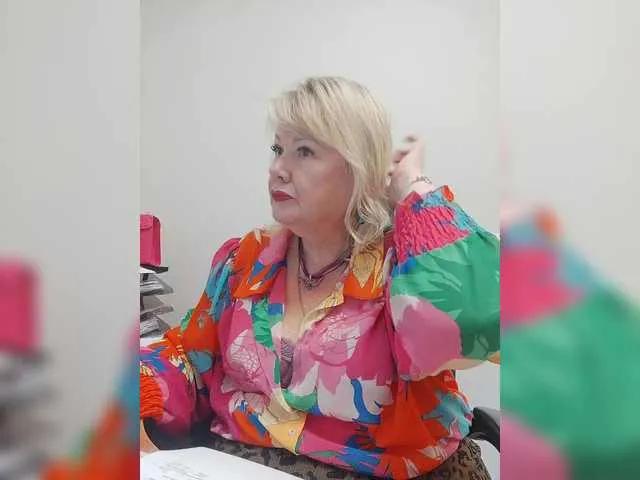 Offline BESTija-1 on BongaCams