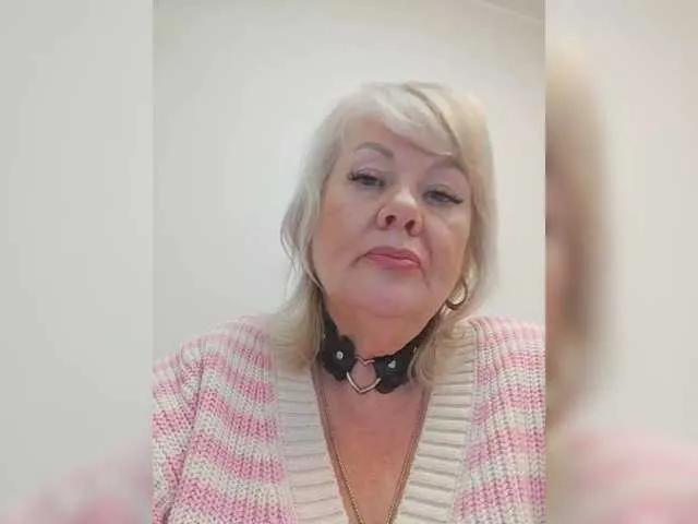 Offline BESTija-1 on BongaCams