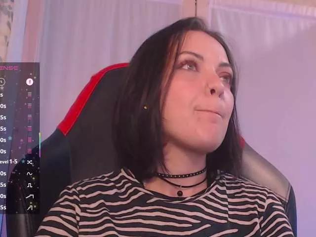 Freechat BlackWidow22 on BongaCams