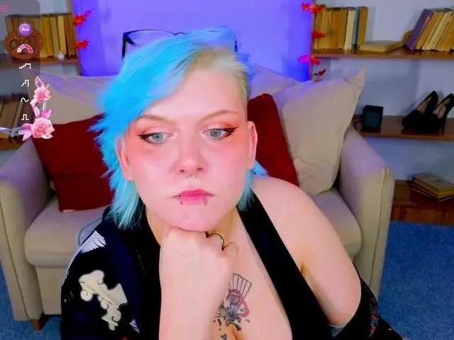 Freechat bluelunaray on BongaCams