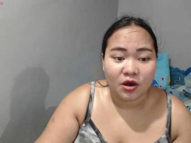 Offline BubbleButtPinay on BongaCams