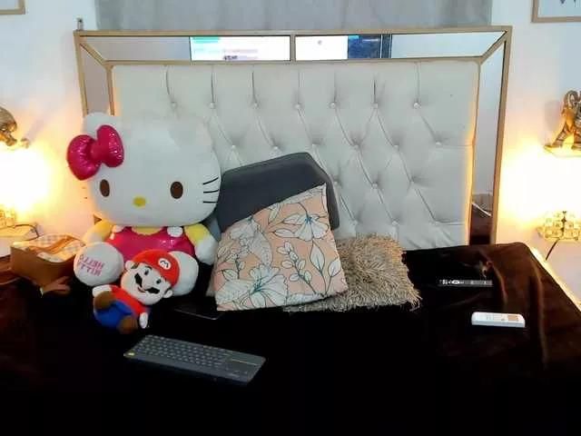 Camila-sex-latina on BongaCams