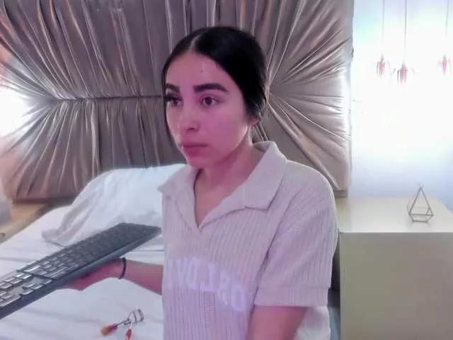 Freechat CandySayss on BongaCams