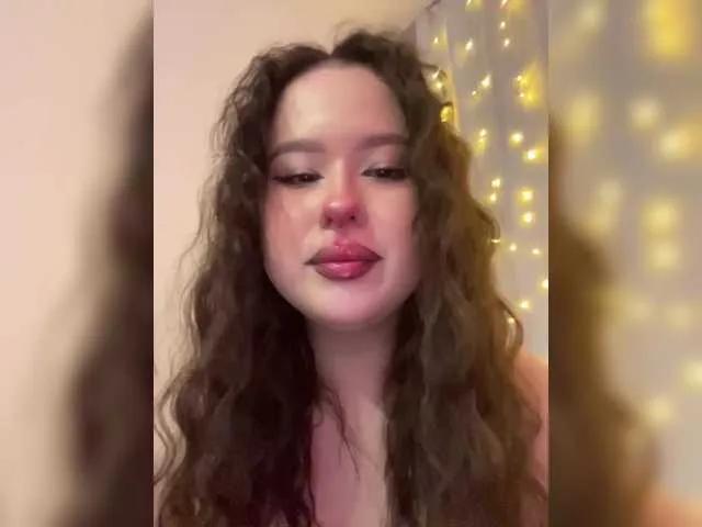 Offline CateLong on BongaCams