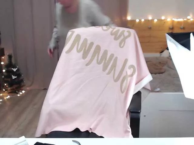 Offline CoconutLegs on BongaCams