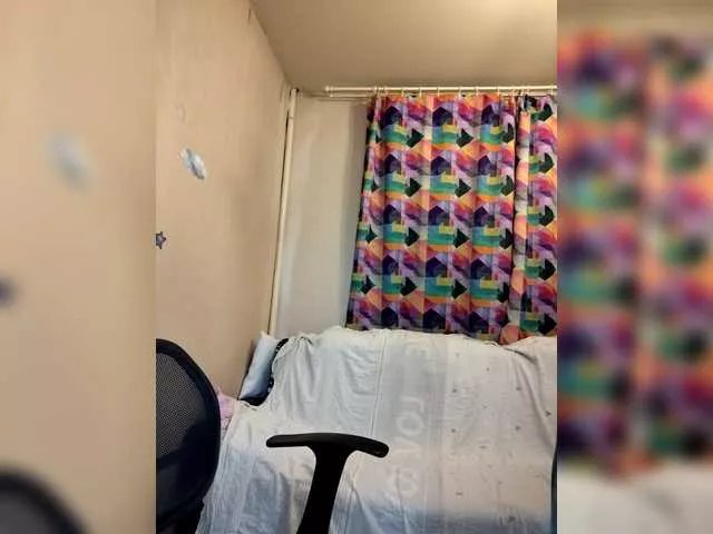 Offline Coffeya on BongaCams