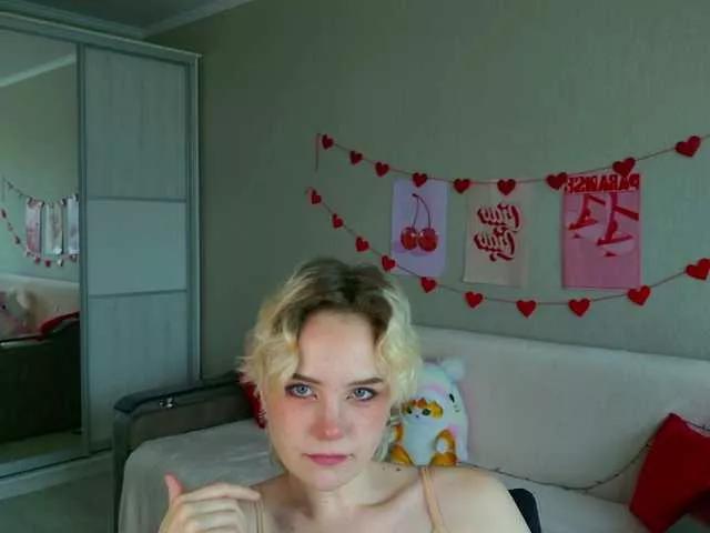 Cool-Love on BongaCams
