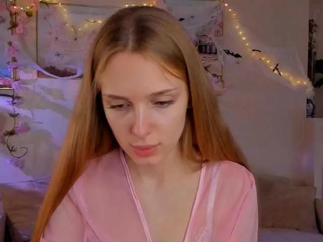 Freechat CrimsonAura on BongaCams