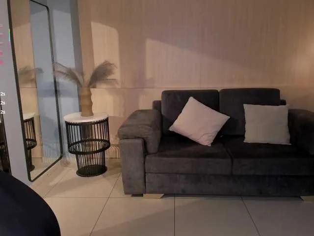 Offline DannaCruz on BongaCams