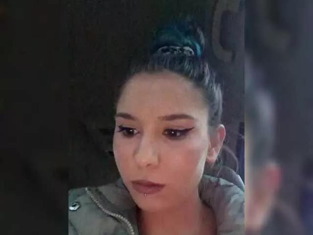 Offline DariKoleva on BongaCams