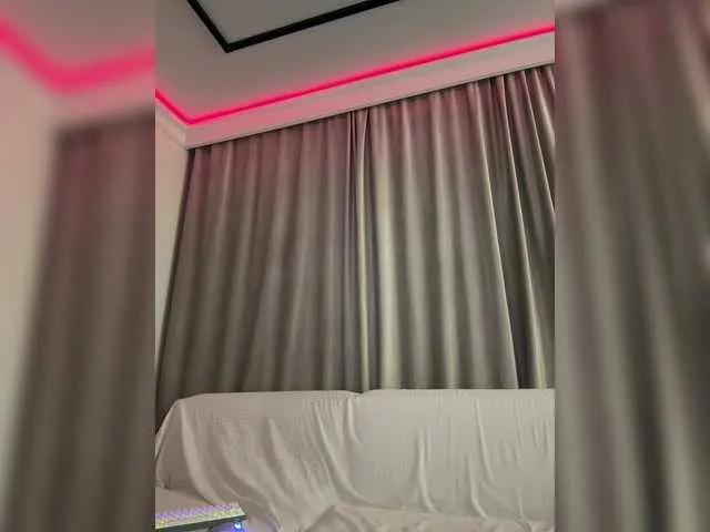 Offline Devochka-pripevochka on BongaCams