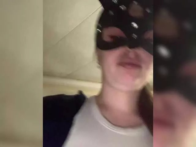 Offline DixonYSexy on BongaCams