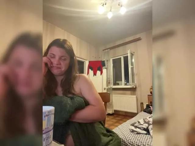 BongaCams Dollye is Freechat Dollye — I'm excited by men's shoulders and the sound of tokens))